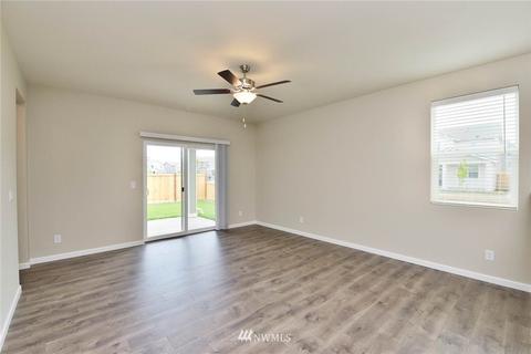 555 Cooper Ln N, Enumclaw, WA 98022 photo 5