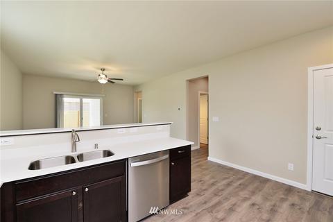 585 Becky Ave E, Enumclaw, WA 98022 photo 7