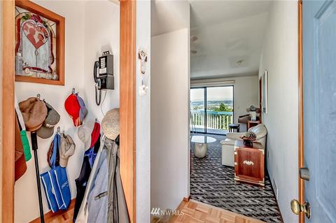 2811 Medora Way, Everett, WA 98201 photo 4
