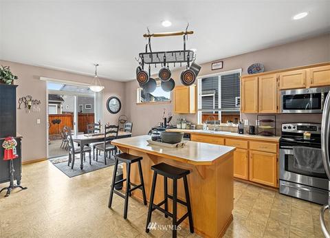 207 Cardinal St SW, Orting, WA 98360 photo 9
