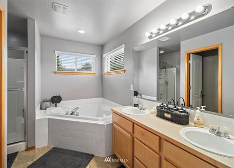 207 Cardinal St SW, Orting, WA 98360 photo 27