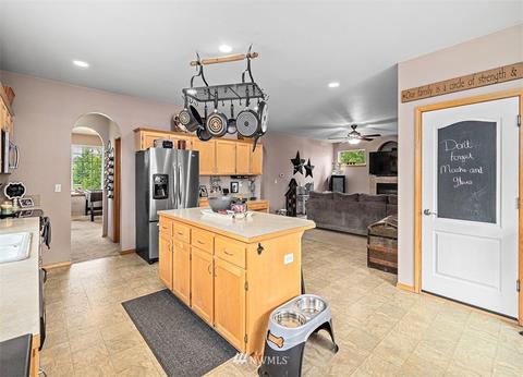 207 Cardinal St SW, Orting, WA 98360 photo 12