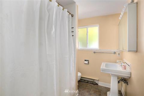 9320 NE 184th Pl, Bothell, WA 98011 photo 17
