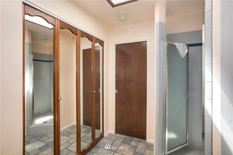 9320 NE 184th Pl, Bothell, WA 98011 photo 13