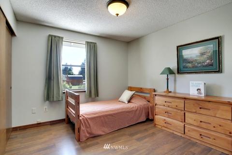 318 190th St E, Spanaway, WA 98387 photo 11