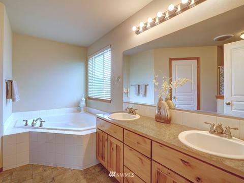 1500 Riddell Ave NE, Orting, WA 98360 photo 20