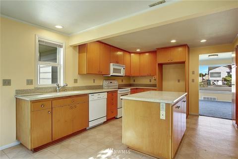 5102 Rucker Ave, Everett, WA 98203 photo 8