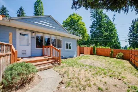 23925 7th Ave W, Bothell, WA 98021 photo 1