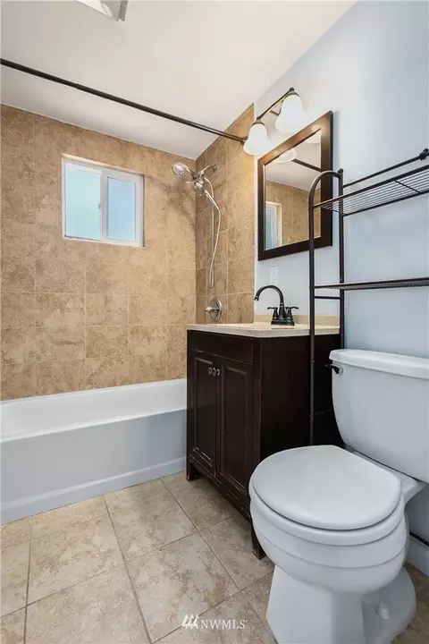 23925 7th Ave W, Bothell, WA 98021 photo 16