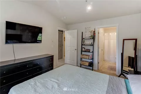 18930 Bothell Everett Hwy #A305, Bothell, WA 98012 photo 21