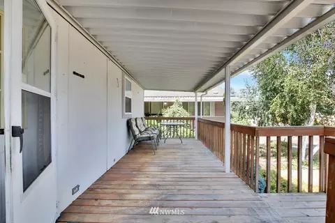 14114 72nd St E, Sumner, WA 98390 photo 4