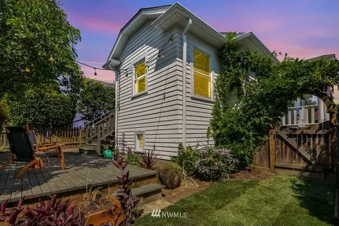8003 Stroud Ave N, Seattle, WA 98103 photo 27