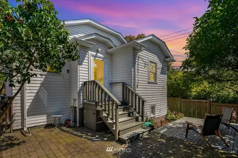 8003 Stroud Ave N, Seattle, WA 98103 photo 28