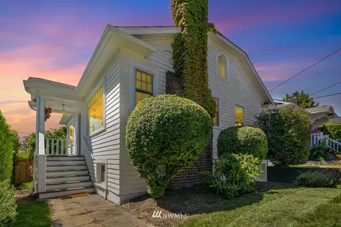 8003 Stroud Ave N, Seattle, WA 98103 photo 1