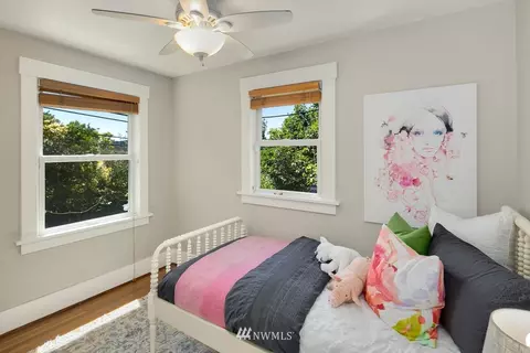 8003 Stroud Ave N, Seattle, WA 98103 photo 13