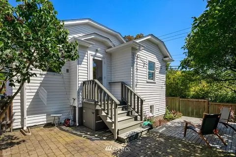 8003 Stroud Ave N, Seattle, WA 98103 photo 21