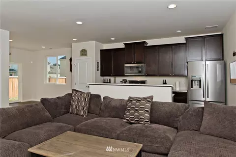 265 Grennan Ln N, Enumclaw, WA 98022 photo 4