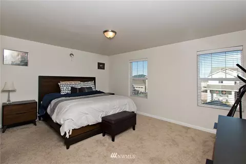 265 Grennan Ln N, Enumclaw, WA 98022 photo 10