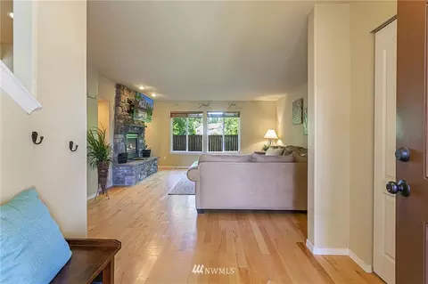 19628 2nd Pl W, Bothell, WA 98012 photo 2