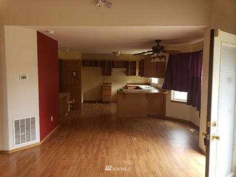 213 Groff Ave NW, Orting, WA 98360 photo 15