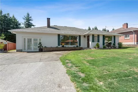 504 Pecks Dr, Everett, WA 98203 photo 1