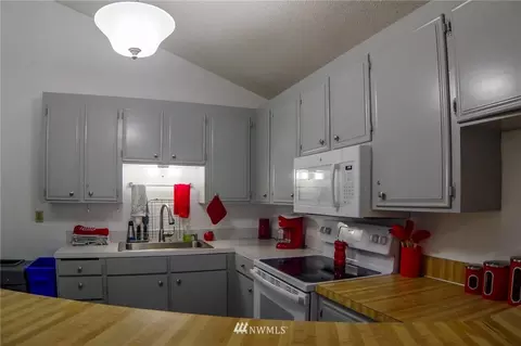 3309 206th Pl SE, Bothell, WA 98012 photo 28