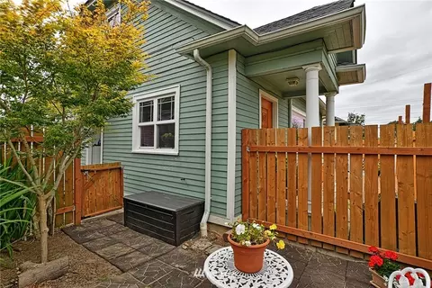 1211 Donovan Ln, Everett, WA 98201 photo 1
