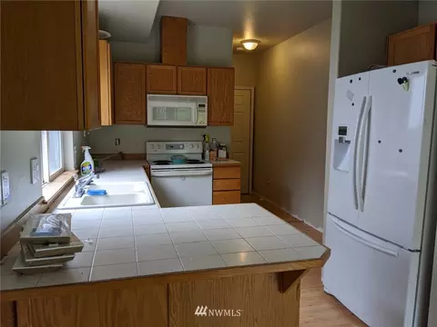 2002 127th Pl SE, Everett, WA 98208 photo 6
