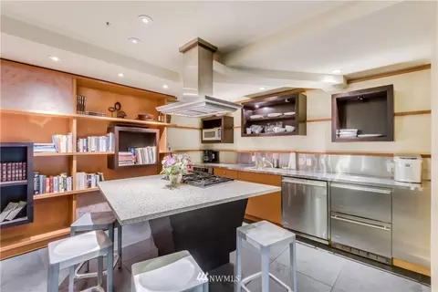 1420 E Pine St #E502, Seattle, WA 98122 photo 18