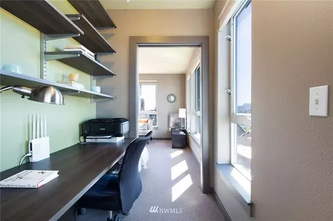1420 E Pine St #E502, Seattle, WA 98122 photo 11