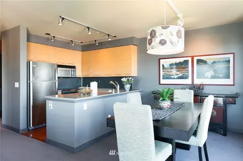 1420 E Pine St #E502, Seattle, WA 98122 photo 7