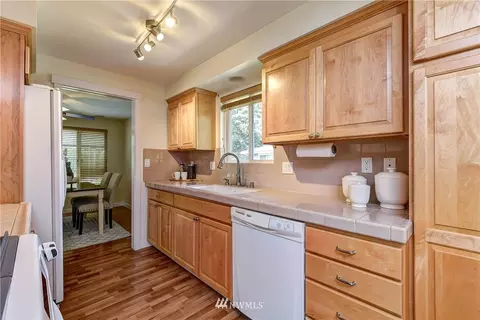 11614 38th Dr SE, Everett, WA 98208 photo 18