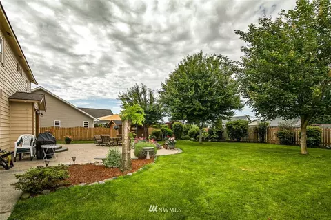 607 E 4th St, Nooksack, WA 98276 photo 32