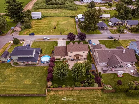 607 E 4th St, Nooksack, WA 98276 photo 38