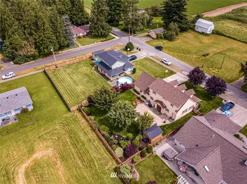 607 E 4th St, Nooksack, WA 98276 photo 39