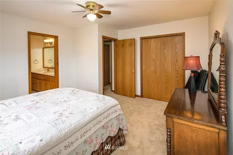 607 E 4th St, Nooksack, WA 98276 photo 24