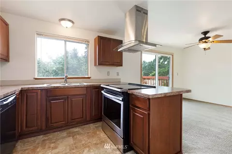 18714 9th Ave E, Spanaway, WA 98387 photo 9