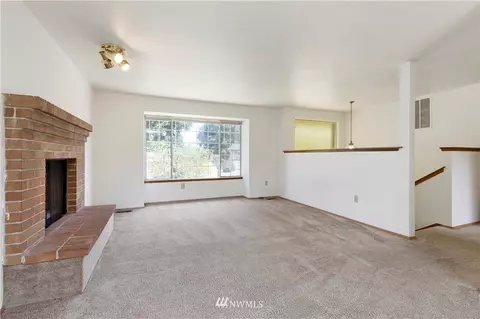 18714 9th Ave E, Spanaway, WA 98387 photo 4