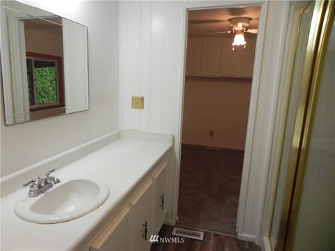 20707 31st Dr SE, Bothell, WA 98012 photo 17