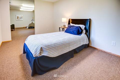 415 201st St SE, Bothell, WA 98012 photo 18