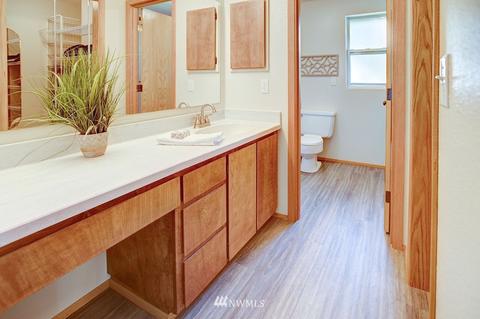 415 201st St SE, Bothell, WA 98012 photo 22