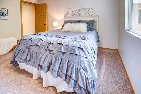 415 201st St SE, Bothell, WA 98012 photo 24