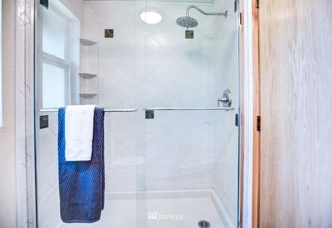 415 201st St SE, Bothell, WA 98012 photo 23