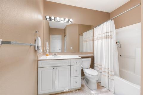 10025 9th Ave W #E201, Everett, WA 98204 photo 9