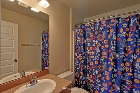 18330 39th Dr SE, Bothell, WA 98012 photo 20