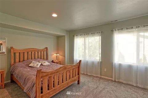 18330 39th Dr SE, Bothell, WA 98012 photo 15