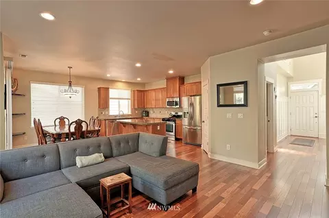 18330 39th Dr SE, Bothell, WA 98012 photo 1