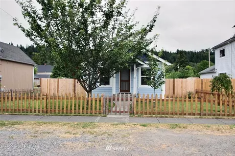 114 Varner Ave NE, Orting, WA 98360 photo 2