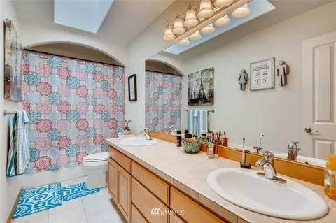 18702 35th Dr SE, Bothell, WA 98012 photo 18