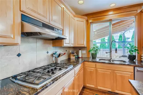 18702 35th Dr SE, Bothell, WA 98012 photo 10